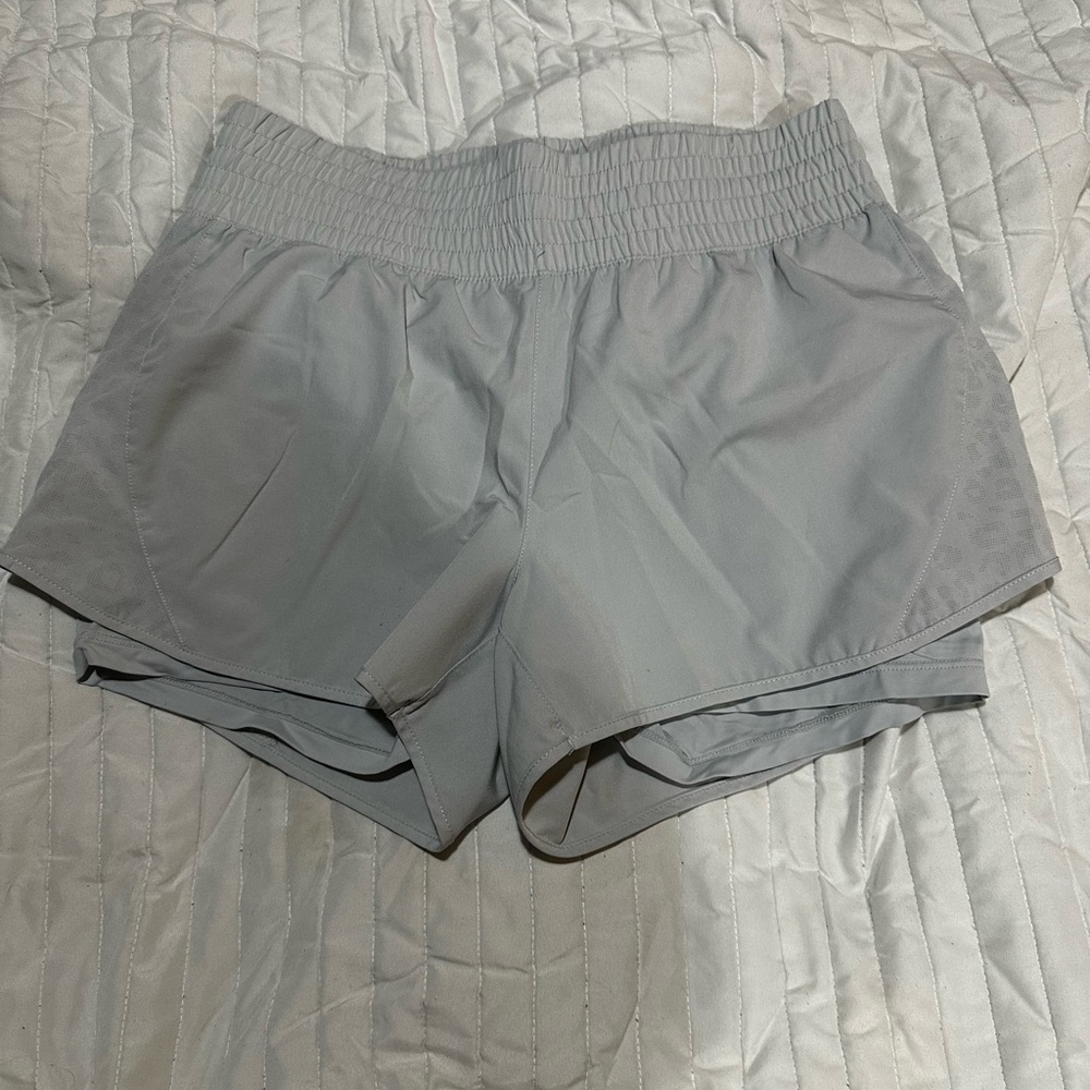 Mondetta Women's Gray Athletic Shorts